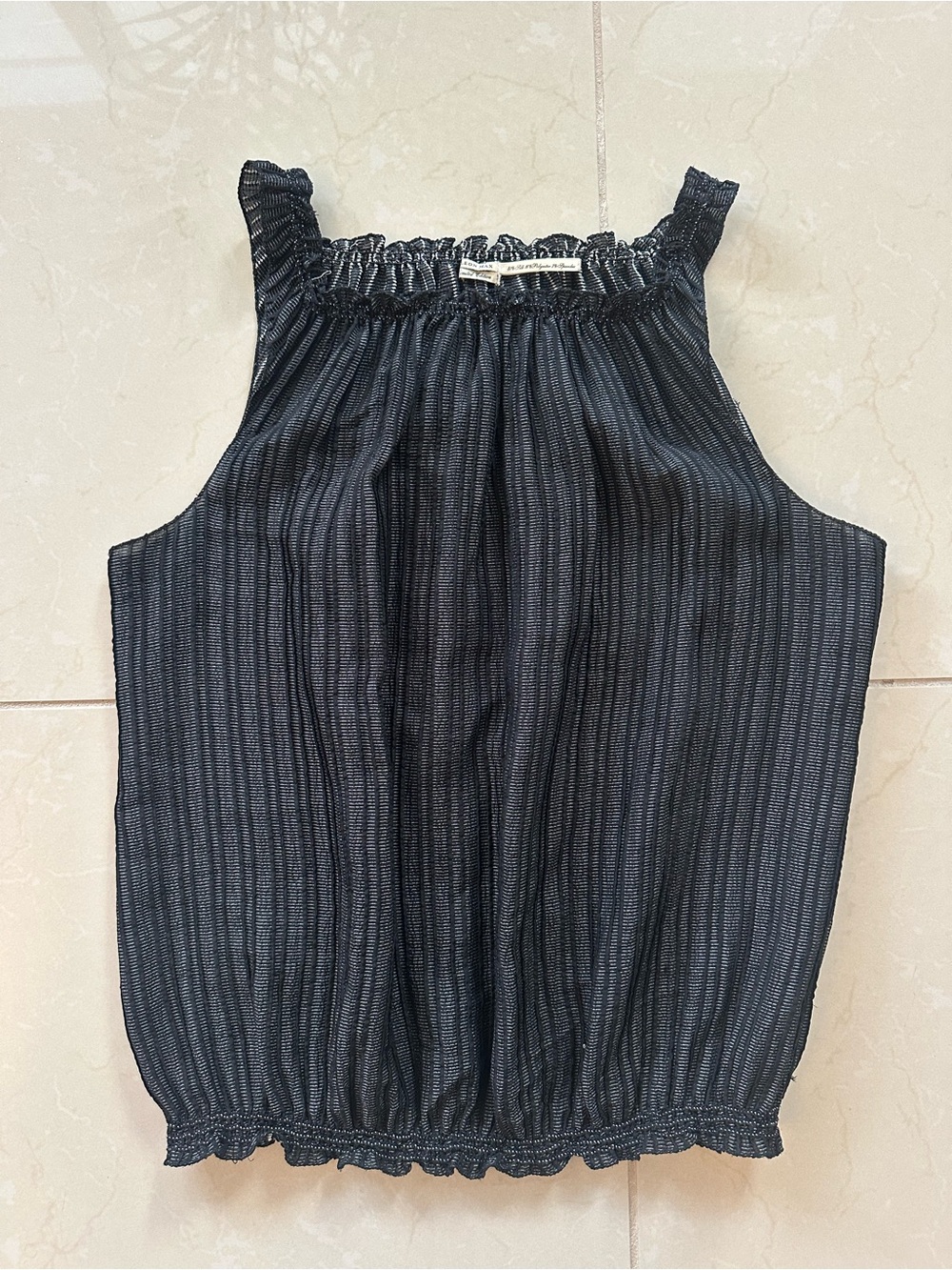 Leon Max Limited Edition Women’s Black Pleated Sleeveless Bubble Hem Blouse (M)